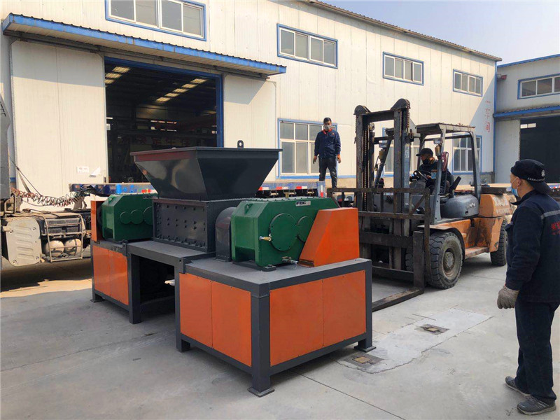 雙軸、四軸剪切式破碎機(jī)